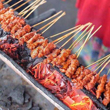 Sate Rembiga Ibu Sinnaseh