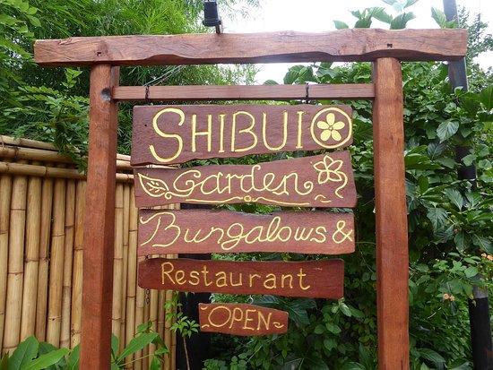 Shibui Garden Bungalows and Restaurant