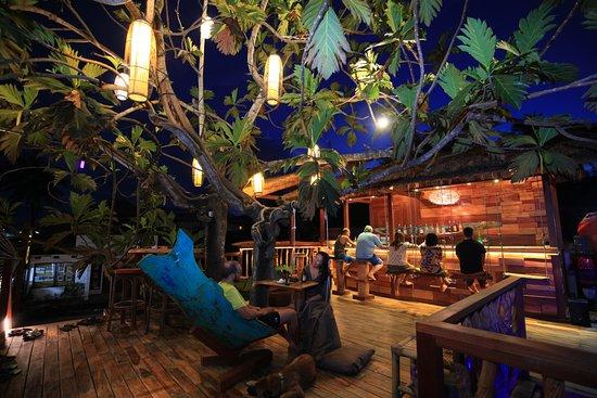 Juice and Booze Bar