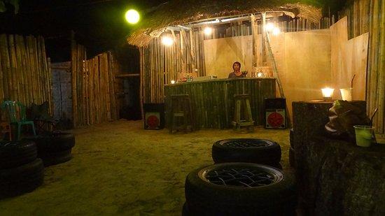 Shipwreck Bar