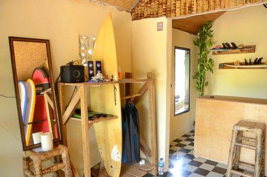 Gloro Surf School Lombok