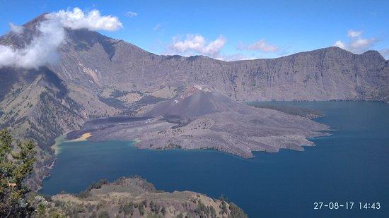 Okyz Rinjani Trekking